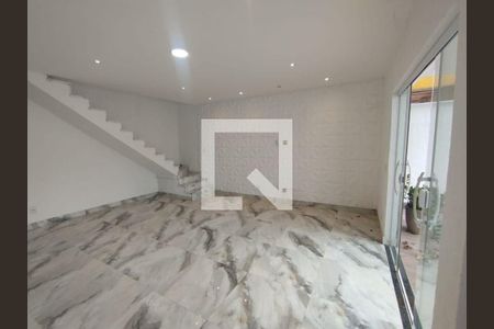 Casa à venda com 3 quartos, 124m² em Maravista, Niterói