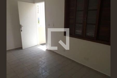 Casa à venda com 3 quartos, 160m² em Parque Sao Domingos, São Paulo