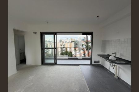 Apartamento à venda com 2 quartos, 69m² em Vila Ipojuca, São Paulo