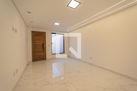 Sala de casa para alugar com 2 quartos, 90m² em Jardim Três Marias, São Paulo
