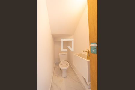 Lavabo de casa para alugar com 2 quartos, 90m² em Jardim Três Marias, São Paulo