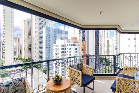 Varanda Sala de apartamento à venda com 3 quartos, 175m² em Cidade Monções, São Paulo