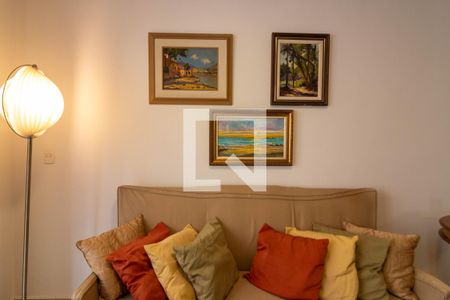 Sala de apartamento à venda com 3 quartos, 75m² em Vila Olímpia, São Paulo