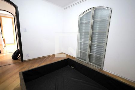 Quarto 1 de apartamento para alugar com 2 quartos, 62m² em Vila Linda, Santo André