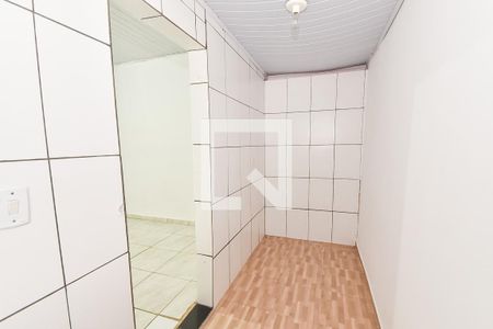 Closet do quarto de casa para alugar com 1 quarto, 70m² em Ipiranga, São Paulo