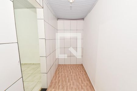 Closet do quarto de casa para alugar com 1 quarto, 70m² em Ipiranga, São Paulo