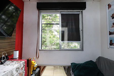 Janela da sala de apartamento à venda com 3 quartos, 61m² em Jardim Sabará, Porto Alegre