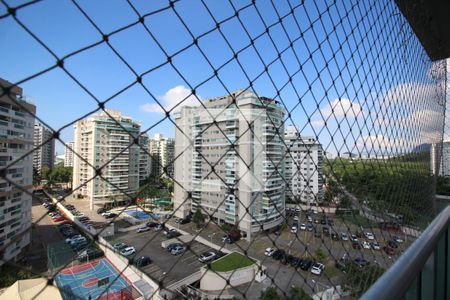 Varanda de apartamento para alugar com 3 quartos, 80m² em Barra Olímpica, Rio de Janeiro