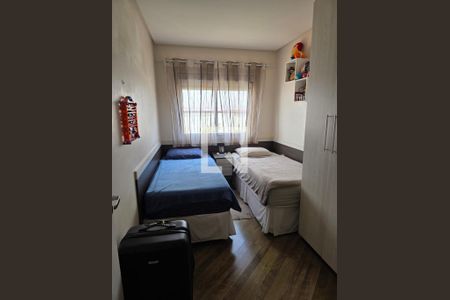 Quarto de casa à venda com 2 quartos, 120m² em Jardim Teresa, São Paulo