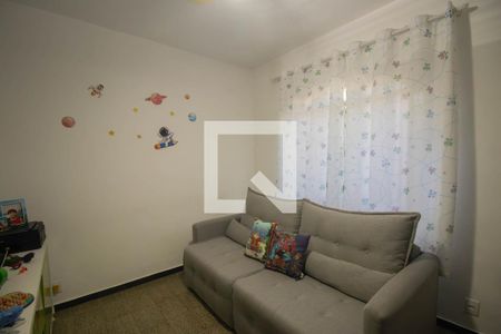 Quarto 2 de casa para alugar com 4 quartos, 2000m² em Santa Luzia, São Gonçalo