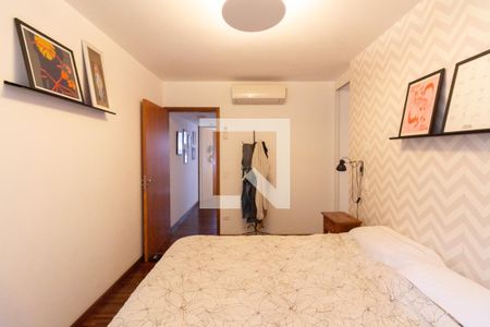 Quarto 1 - Suíte de casa à venda com 3 quartos, 250m² em Jardim Bonfiglioli, São Paulo