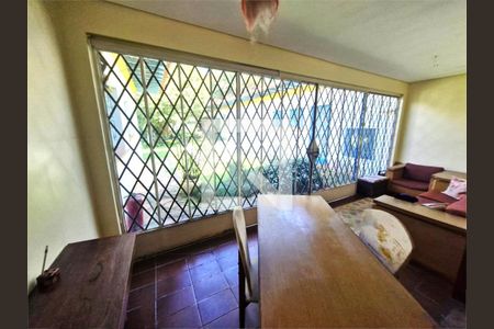 Casa à venda com 5 quartos, 770m² em Jardim Petropolis, São Paulo