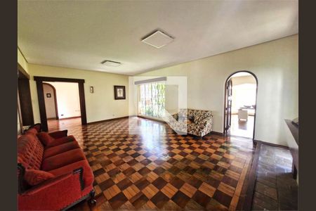 Casa à venda com 5 quartos, 770m² em Jardim Petropolis, São Paulo