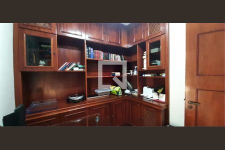 Casa à venda com 4 quartos, 560m² em Jardim Sao Caetano, São Caetano do Sul