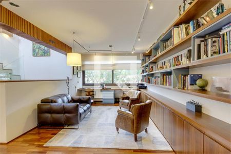 Casa à venda com 4 quartos, 459m² em Jardim dos Estados, São Paulo