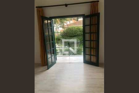 Casa à venda com 3 quartos, 318m² em Jardim Vitoria Regia (Zona Oeste), São Paulo