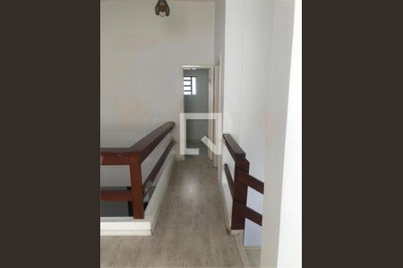 Casa à venda com 3 quartos, 318m² em Jardim Vitoria Regia (Zona Oeste), São Paulo