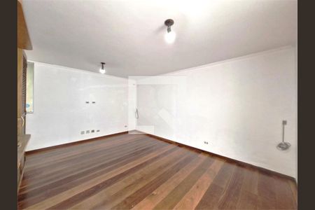 Casa à venda com 4 quartos, 344m² em Granja Julieta, São Paulo