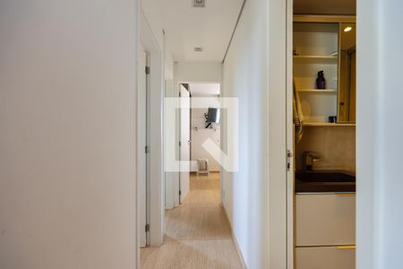 Corredor de apartamento para alugar com 3 quartos, 65m² em Jardim Caboré, São Paulo