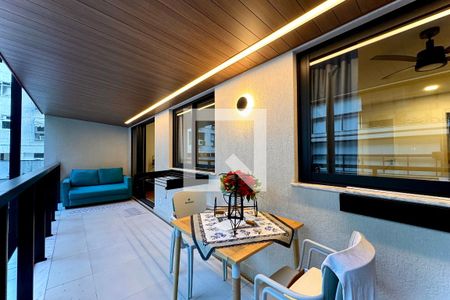 Apartamento à venda com 3 quartos, 98m² em Laranjeiras, Rio de Janeiro