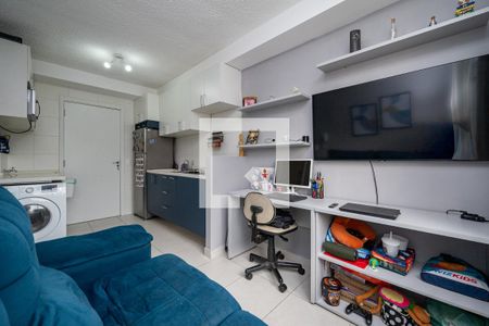 Studio de kitnet/studio para alugar com 1 quarto, 26m² em Jardim Itacolomi, São Paulo
