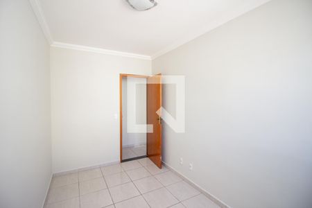 Quarto 1 de apartamento à venda com 2 quartos, 60m² em Parque Xangri-lá, Contagem