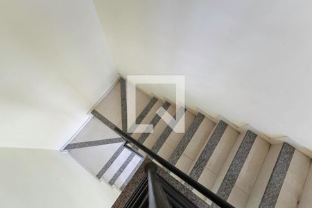 Escada de casa à venda com 2 quartos, 100m² em Paquetá, Belo Horizonte