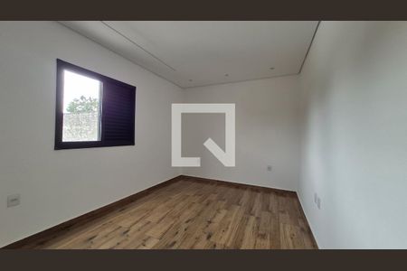 Quarto de casa à venda com 3 quartos, 155m² em Jardim Utinga, Santo André