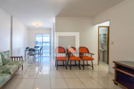 Sala de apartamento para alugar com 2 quartos, 86m² em Maracanã, Praia Grande