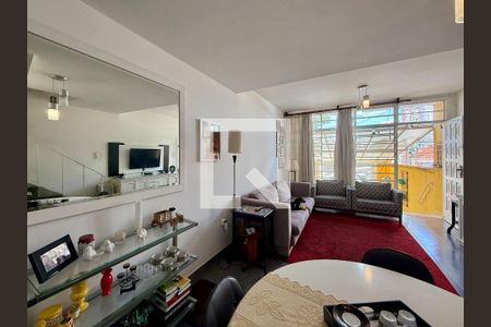 Sala de casa à venda com 3 quartos, 90m² em Jardim Aeroporto, São Paulo