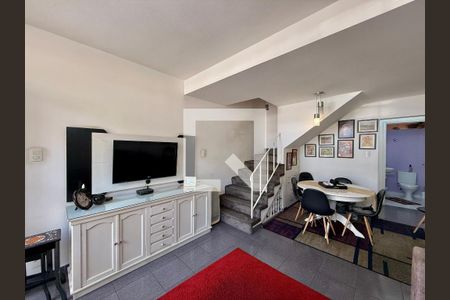 Sala de casa à venda com 3 quartos, 90m² em Jardim Aeroporto, São Paulo