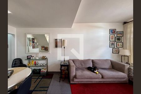 Sala de casa à venda com 3 quartos, 90m² em Jardim Aeroporto, São Paulo