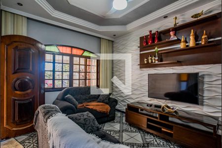 Casa à venda com 3 quartos, 241m² em Condomínio Maracanã, Santo André