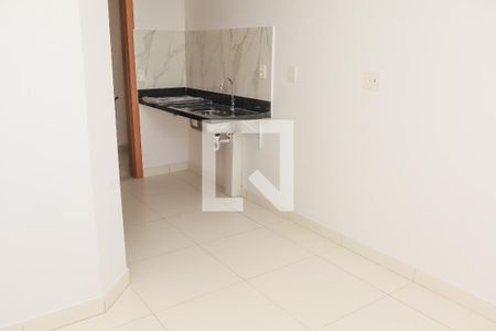 Kitnet/Studio para alugar com 1 quarto, 15m² em Jardim Placaford, Salvador
