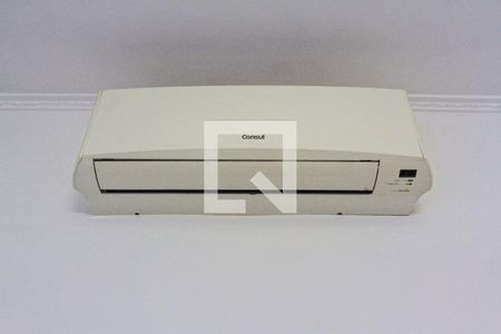 Sala de casa à venda com 3 quartos, 180m² em Vila Palmeiras, São Paulo