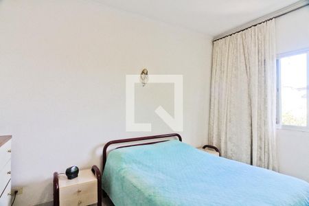 Suíte de casa à venda com 3 quartos, 180m² em Vila Palmeiras, São Paulo