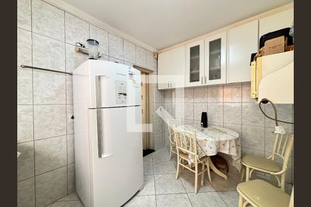 Cozinha de casa para alugar com 3 quartos, 180m² em Vila Olímpia, São Paulo