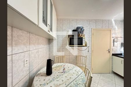 Cozinha de casa para alugar com 3 quartos, 180m² em Vila Olímpia, São Paulo