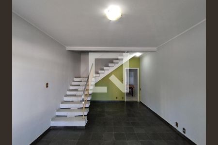 Sala  de casa à venda com 3 quartos, 90m² em Vila Moinho Velho, São Paulo