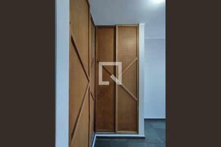 Quarto  de casa à venda com 3 quartos, 90m² em Vila Moinho Velho, São Paulo