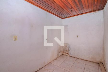Quarto de casa à venda com 2 quartos, 100m² em Passo das Pedras, Porto Alegre
