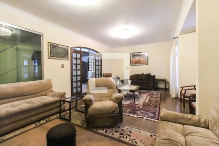 Sala de casa para alugar com 3 quartos, 220m² em Vila Doutor Eiras, São Paulo