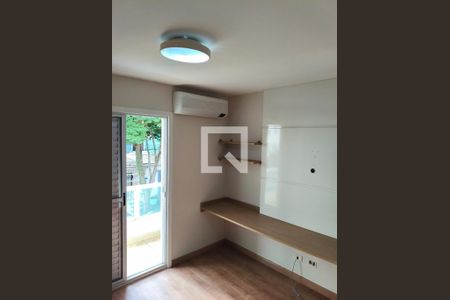 Quarto de casa para alugar com 2 quartos, 90m² em Jardim Ester Yolanda, São Paulo