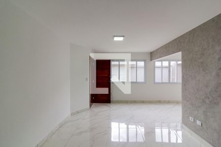 Sala de Estar de casa de condomínio à venda com 3 quartos, 135m² em Vila Romano, São Paulo