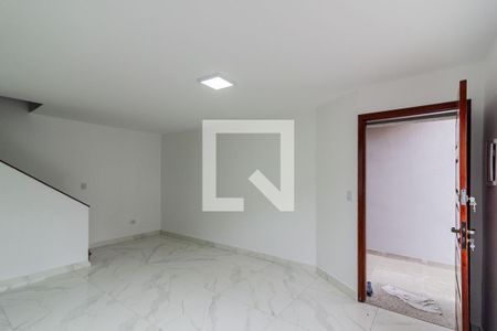 Sala de Estar de casa de condomínio à venda com 3 quartos, 135m² em Vila Romano, São Paulo