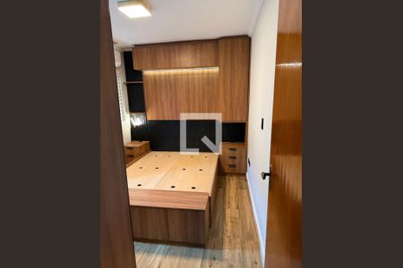 Suíte de casa à venda com 3 quartos, 210m² em Vila Eldizia, Santo André