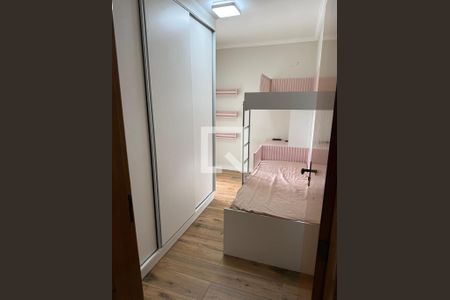 Quarto de casa à venda com 3 quartos, 210m² em Vila Eldizia, Santo André