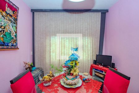 Apartamento à venda com 2 quartos, 52m² em Santa Rosa de Lima, Porto Alegre