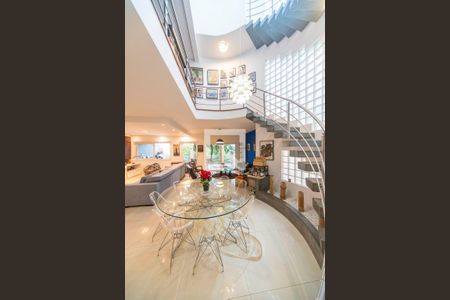 Sala de casa à venda com 4 quartos, 450m² em Vila Eldizia, Santo André