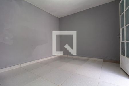 Quarto 1 de casa para alugar com 3 quartos, 80m² em Chácara Seis de Outubro, São Paulo